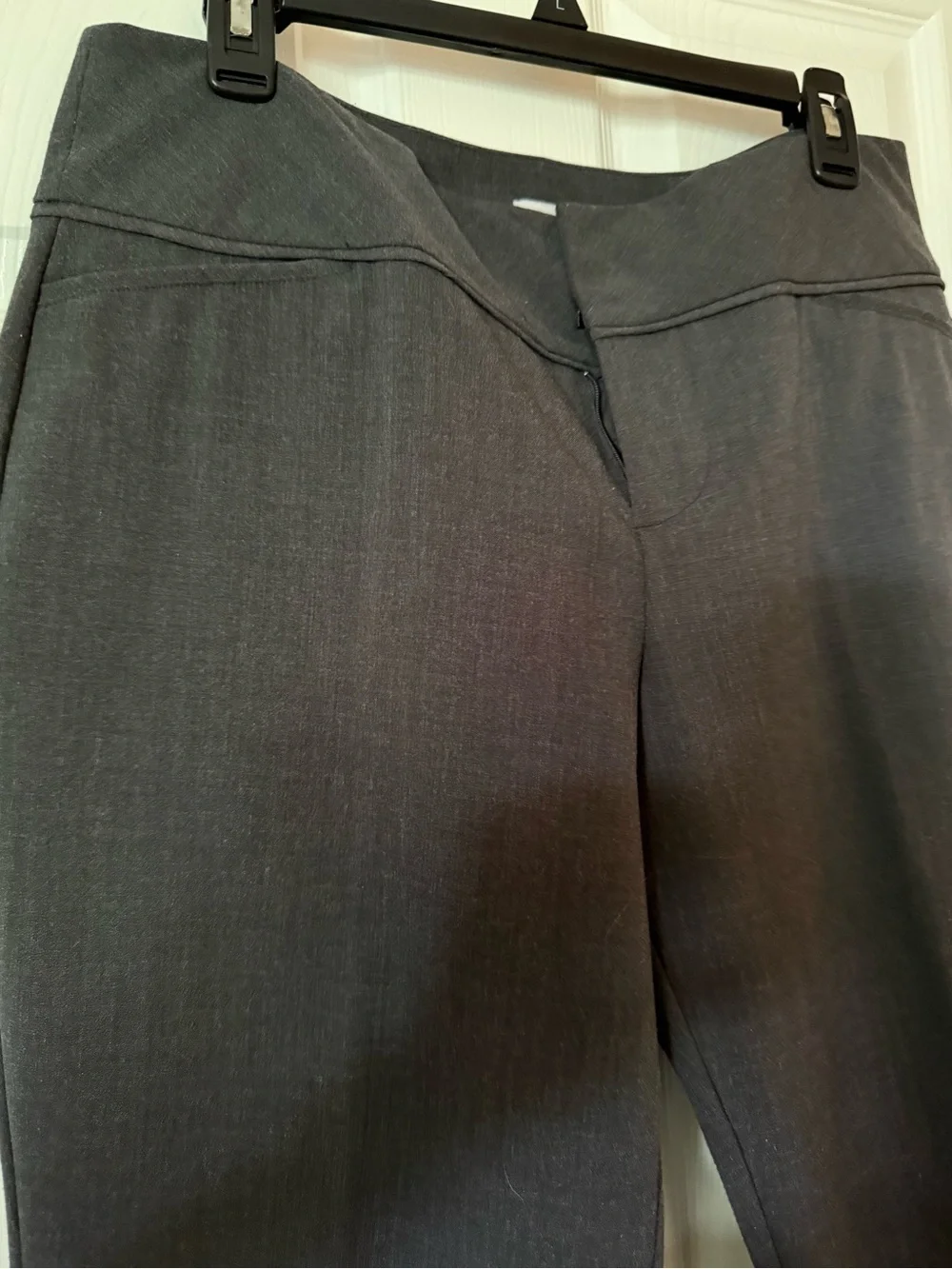 ELLE women’s size 12 Straight-Leg Dress Pants - Charcoal